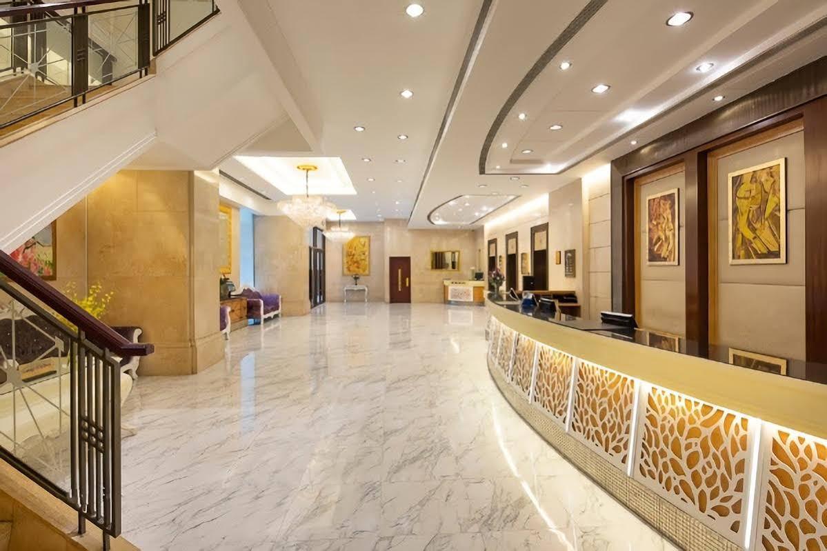 Hotel Ramada Grand View